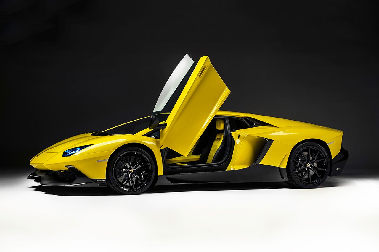 Lamborghini Aventador Anniversario Edition2