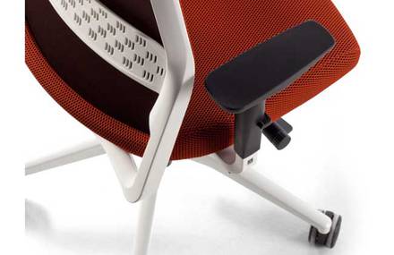 Stay: the new customizable office chair