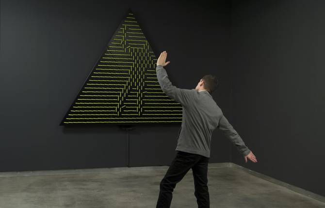 Interactive Angle Mirrors