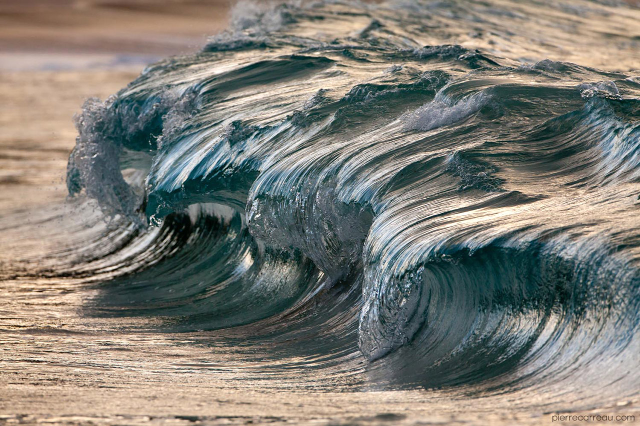 Powerful Waves7