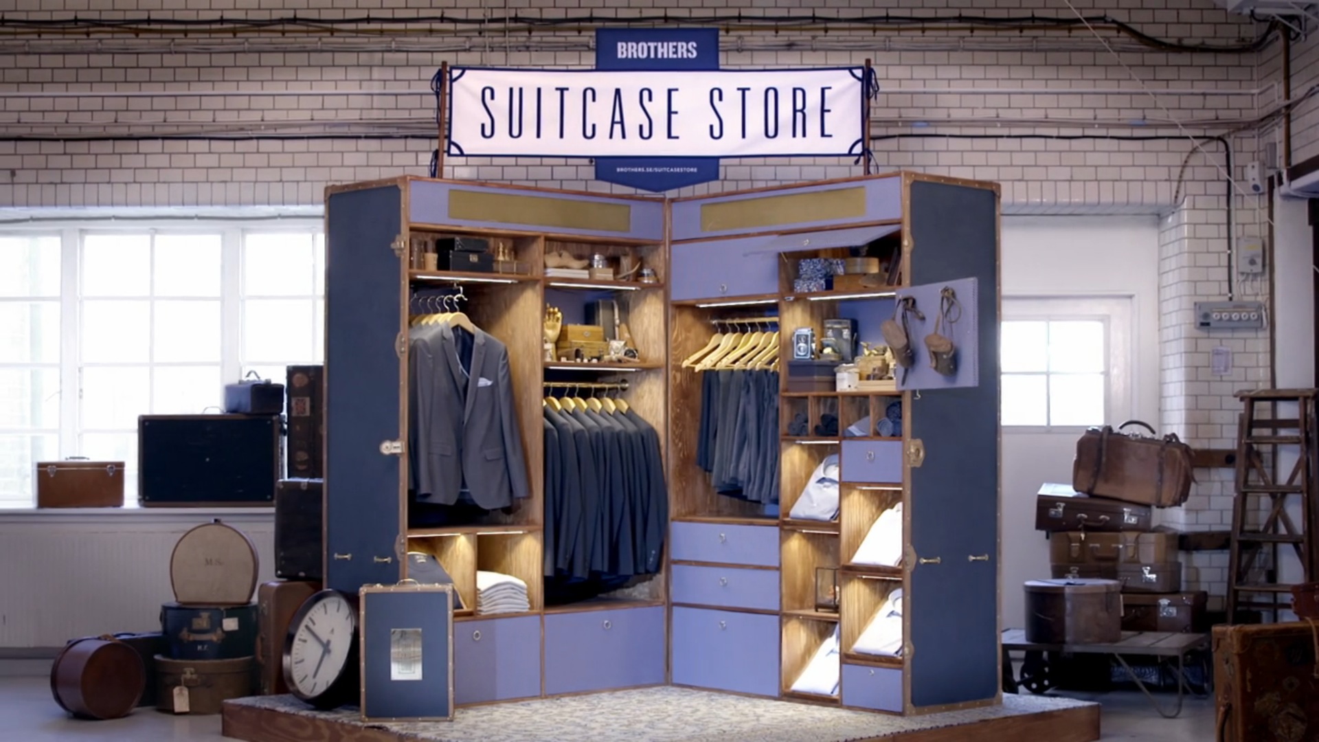 Suitcase Store10