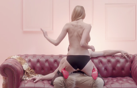Dye – She&rsquo;s Bad (Music Video)