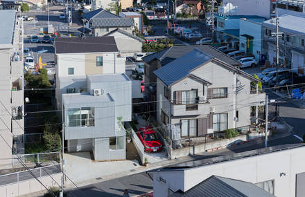 House in Chayagasaka by Testuo Kondo