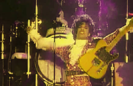Remix lol du jour : Michel Berger x 113 x Prince !