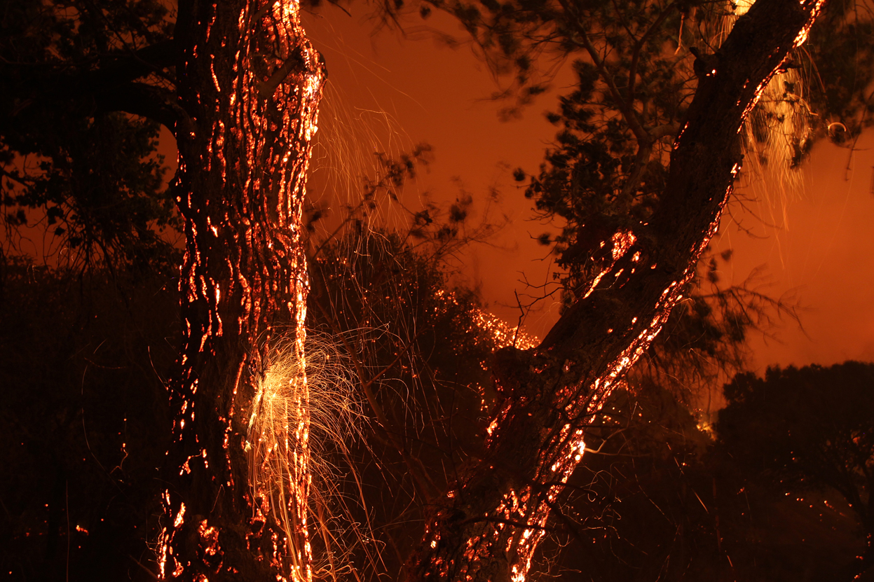 Powerhouse Fire in California3