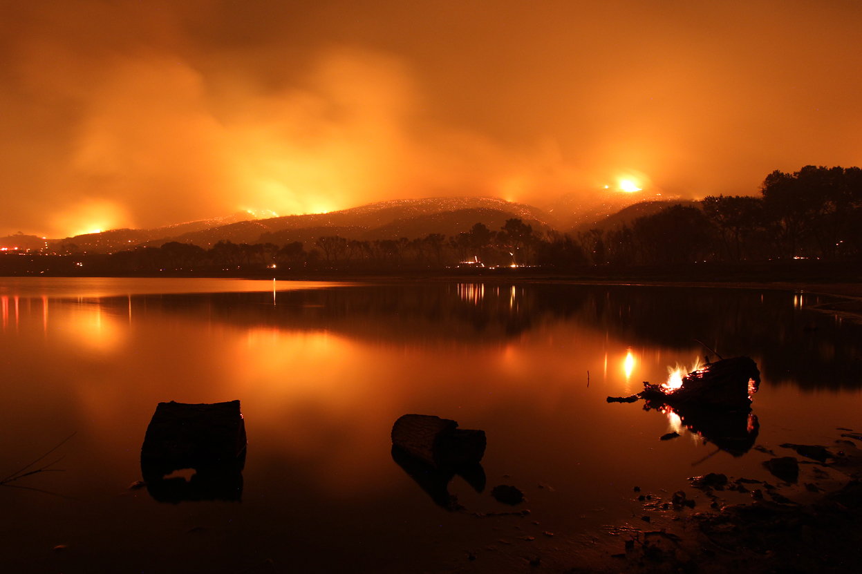 Powerhouse Fire in California4