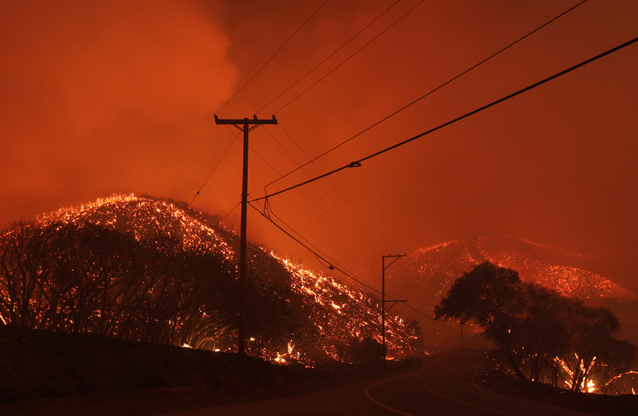 Powerhouse Fire in California6