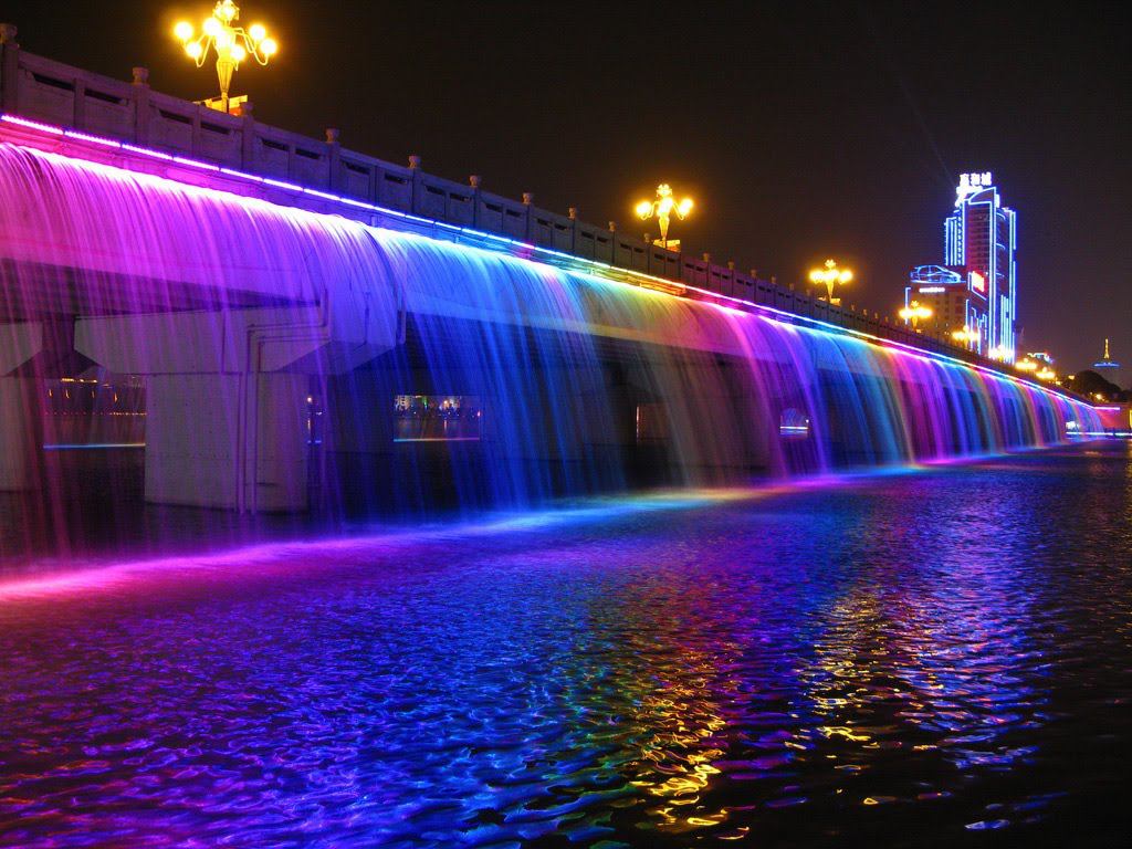 Rainbow Fountain10