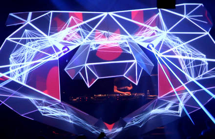 Polygonal Bear // Stage design by AV-Exciters