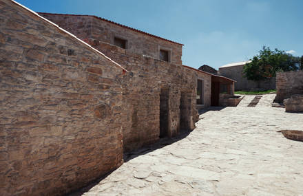 House in Serra de Janeanes, by João Branco
