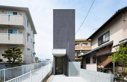 Promenade House by FORM/ Kouichi Kimura Architects