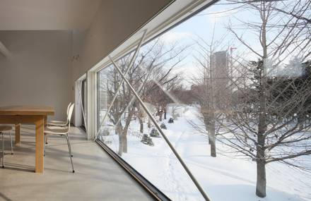 White Collage by Keikichi Yamauchi Arch. & Assoc.