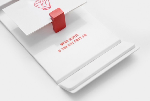 First Aid Kit Design – Fubiz Media