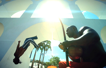 Running Man Jesus Luz & Yves Larock Official videoclip
