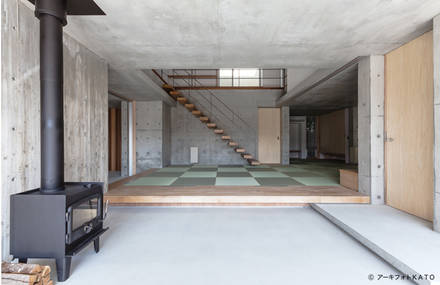 House In Mishuku Ⅱ by Nobuo Araki