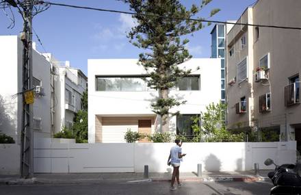 Tel Aviv Townhouse 4 by Pitsou Kedem Architect
