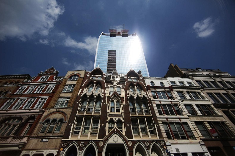 Walkie Talkie Building in London5