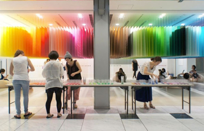 100 Colors Installation