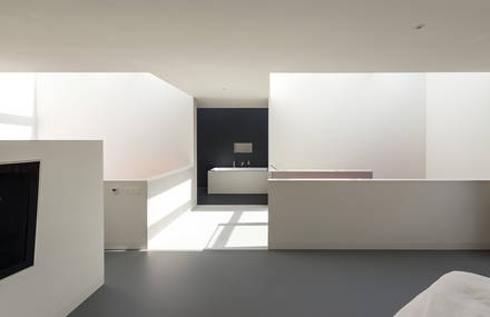 10x10x10 House by 123DV Architecture & Consult