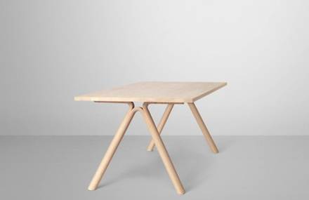 Split Table by Staffan Holm