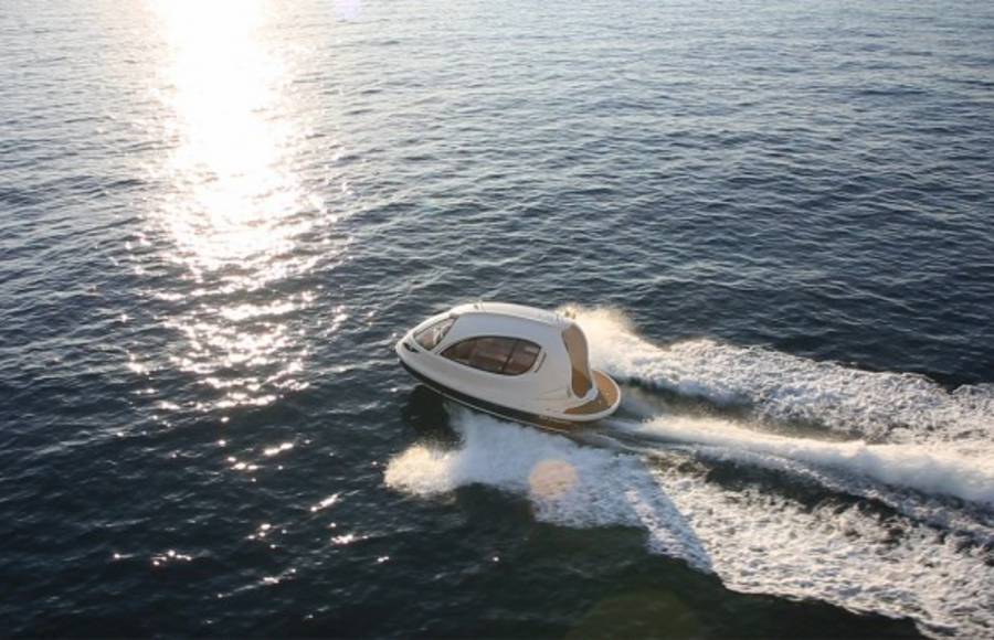 Jet Capsule Yacht