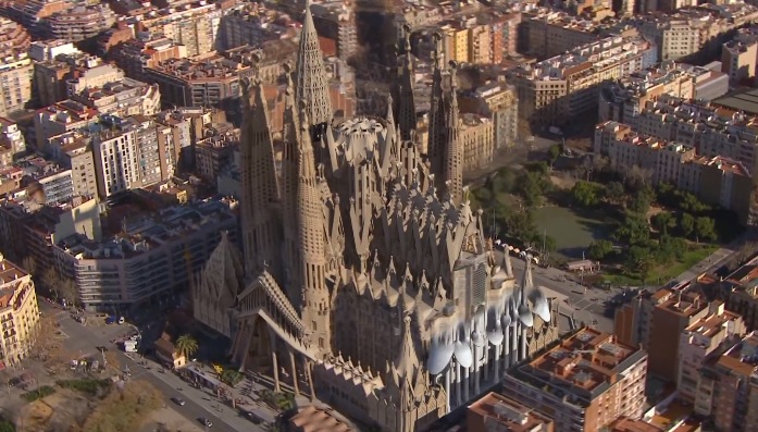 Visualization of the Completed Sagrada in 2026