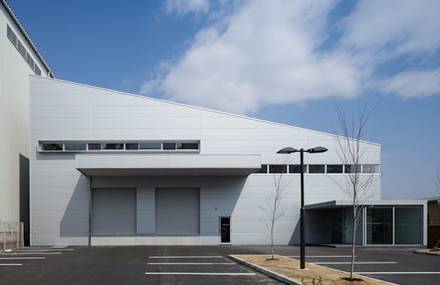SND Office by Kiyonobu Nakagame Architect and Associates