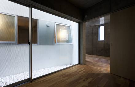 Apartment with Windcourt by Tekuto