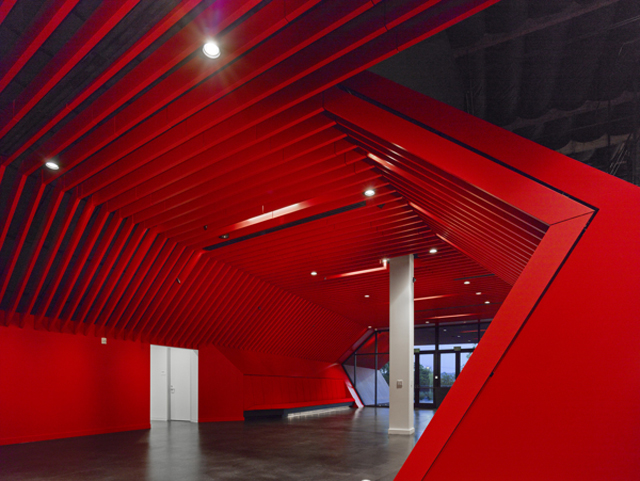Foxhead Office Architecture-17