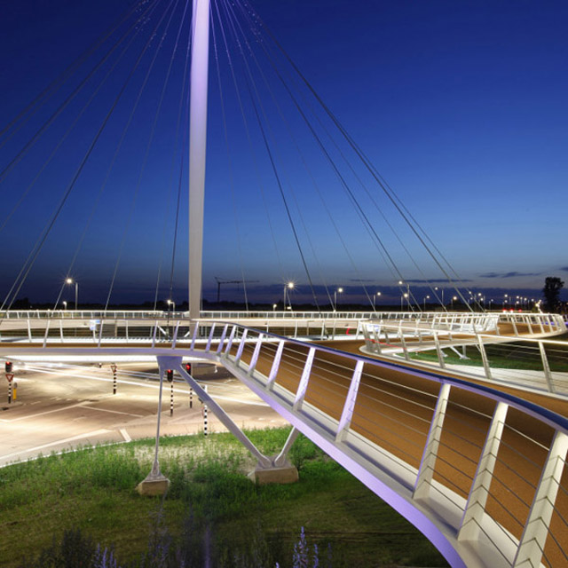 Hovenring Suspended Bicycle6