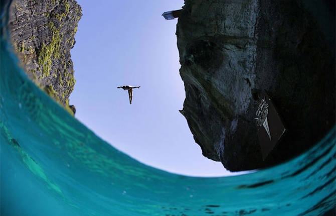 Red Bull Cliff Diving 2013 in Thailand