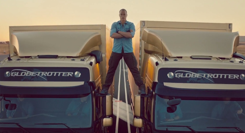 Volvo Trucks - The Epic Split2