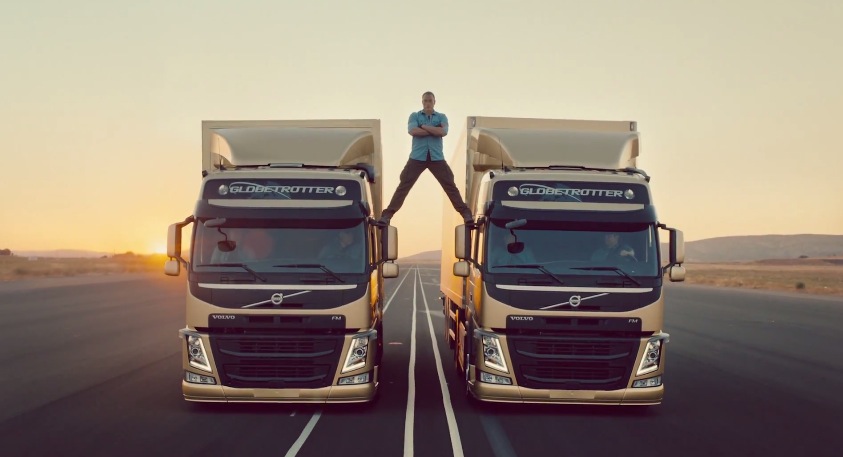 Volvo Trucks - The Epic Split3