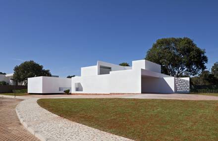 Migliari House by DOMO Arquitetos