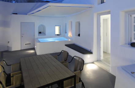 ANEMOLIA VILLA IN SANTORINI