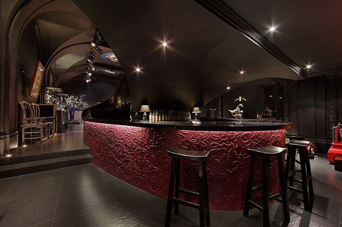 Connoisseur Gallery by Studio Twist 8