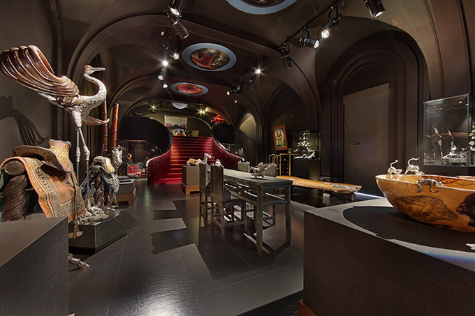 Connoisseur Gallery by Studio Twist 9