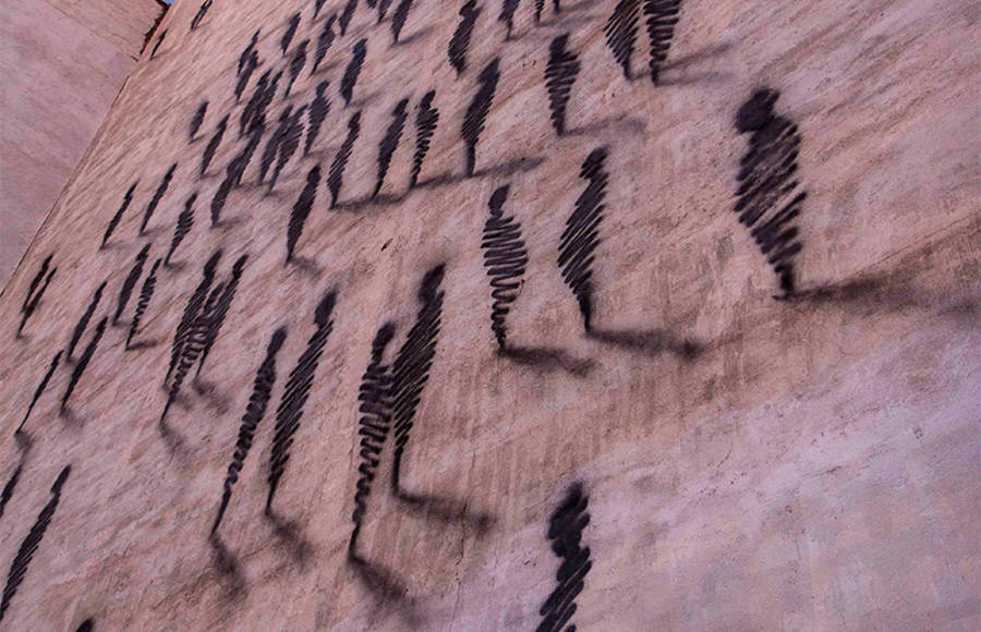 Squiggly Figures Building in Spain