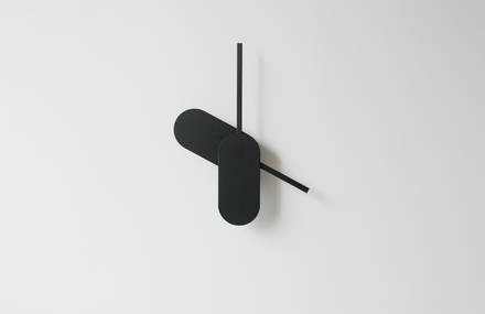 Big Hands Clock by Yenwen Tseng