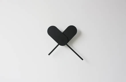 Big Hands Clock by Yenwen Tseng