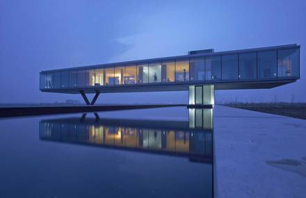 Villa Kogelhofan by Paul de Ruiter Architects