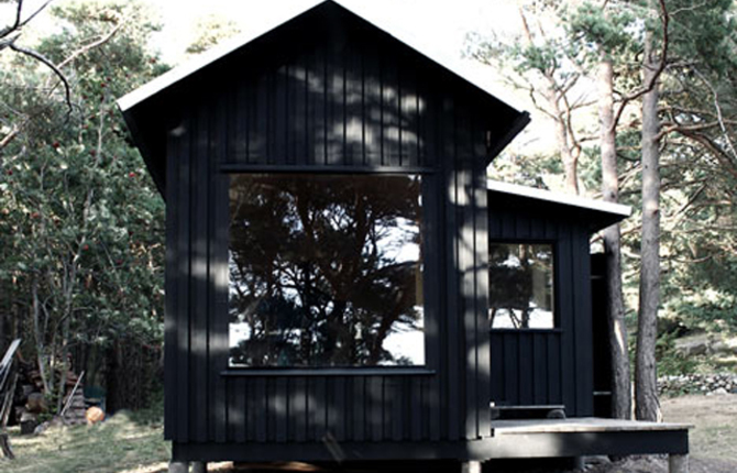 Ermitage Wooden Cabin in Sweden