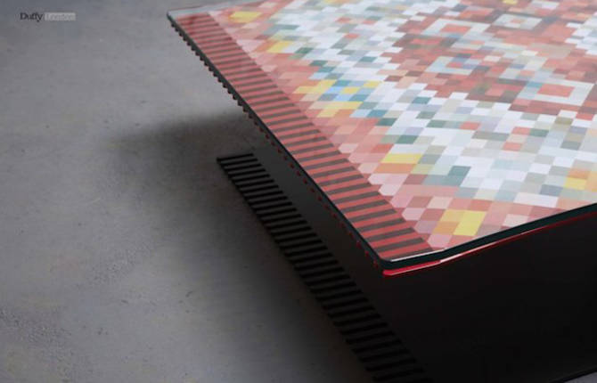 Flying Carpet Table