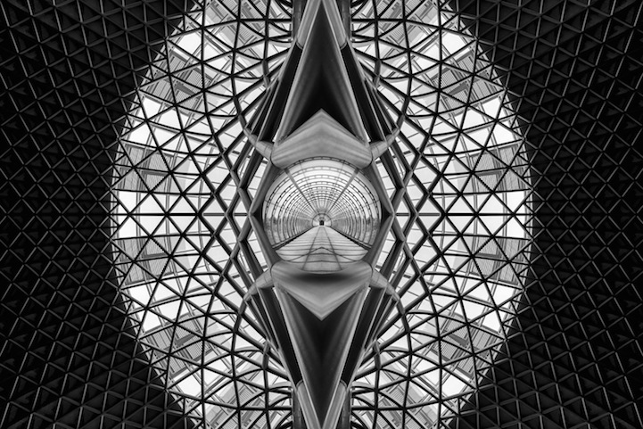 Londons Symmetrical Architecture9