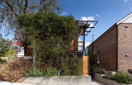 Temple-Inspired Home in Sydney, NSW