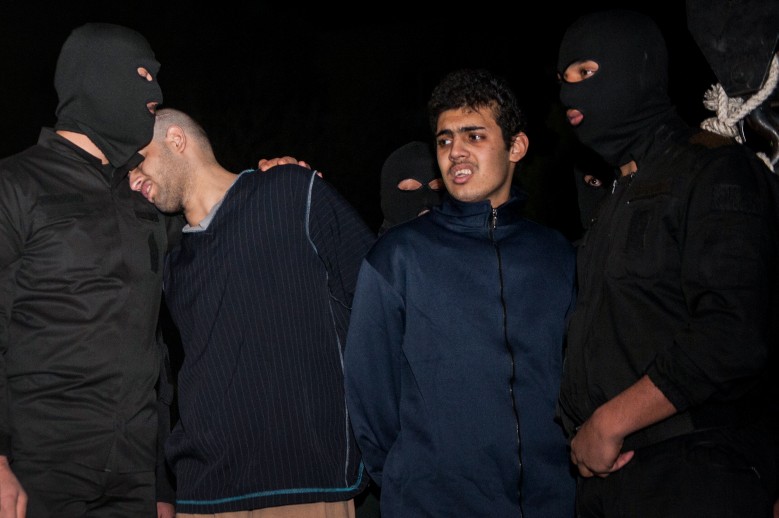 10 Moments Before the Hanging by Amir Pourmand