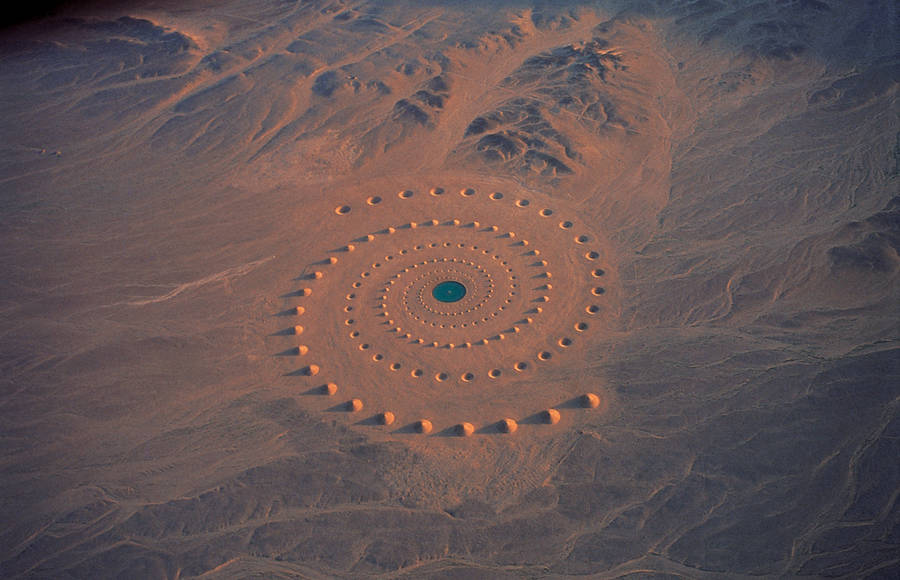 Monumental Land Art Installation in the Sahara