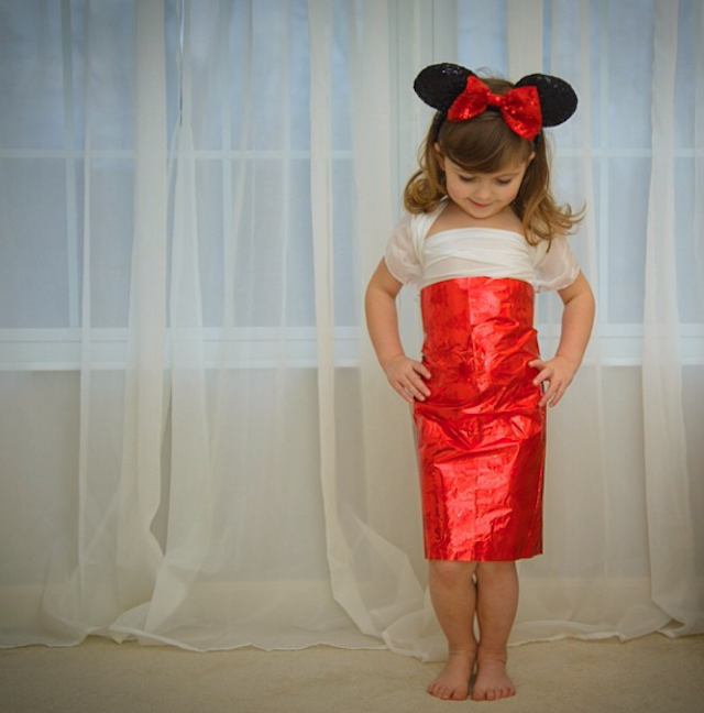 Paper Dresses by 4-Year Old Girl 14