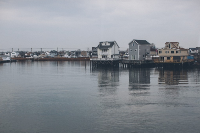 Rockaway Beach by Celine Hamelin – Fubiz Media