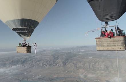 The Balloon Highline Skylining